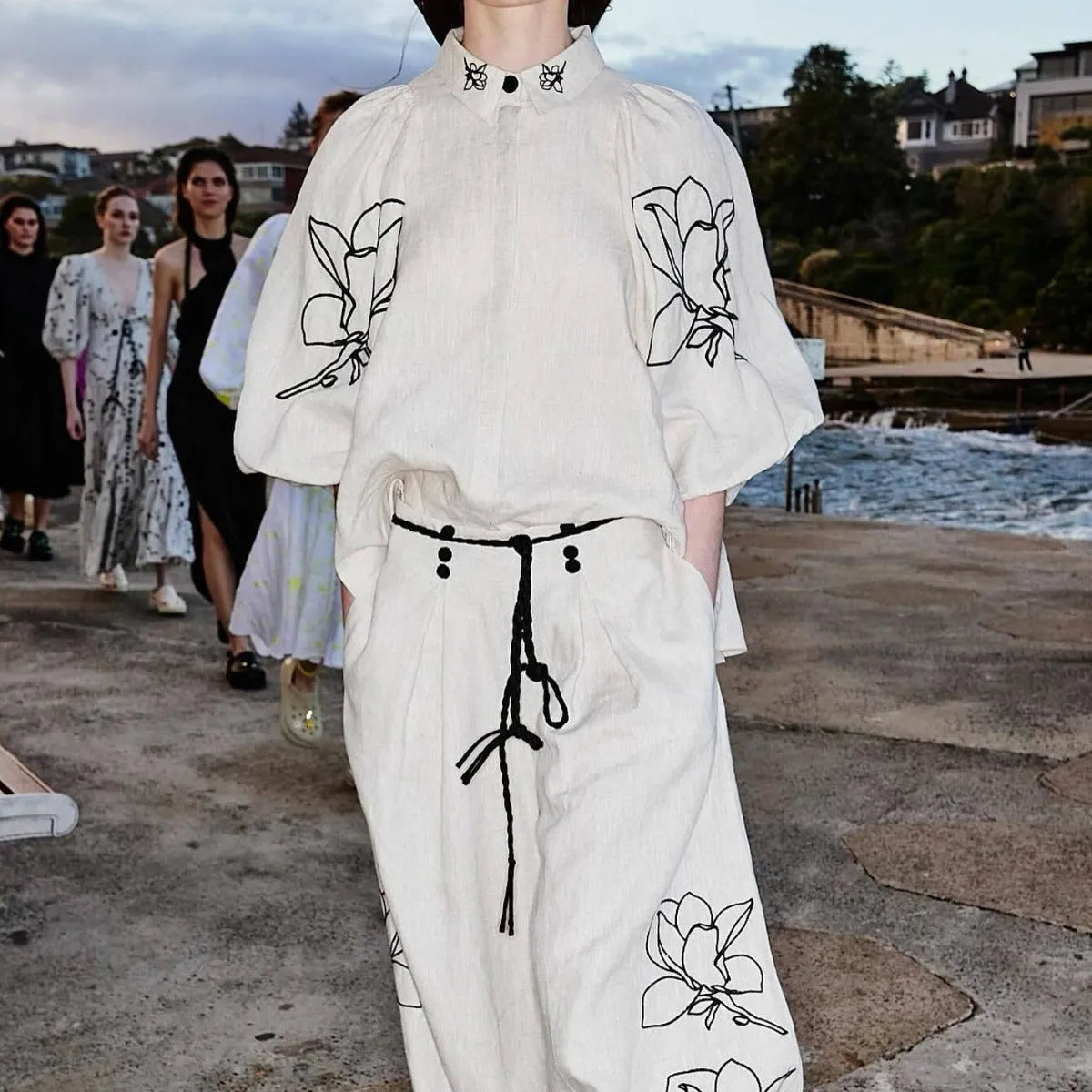 European And American Spring And Summer Fashion Cotton And Linen Printed Wide-leg Pants Suit - Bellarte Enchanté European And American Spring And Summer Fashion Cotton And Linen Printed Wide-leg Pants Suit